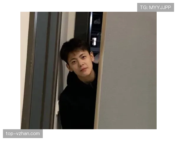 杨舒予训练完直接拎爱马仕去吃夜宵? 杨舒予训练完直接拎爱马仕去吃夜宵?